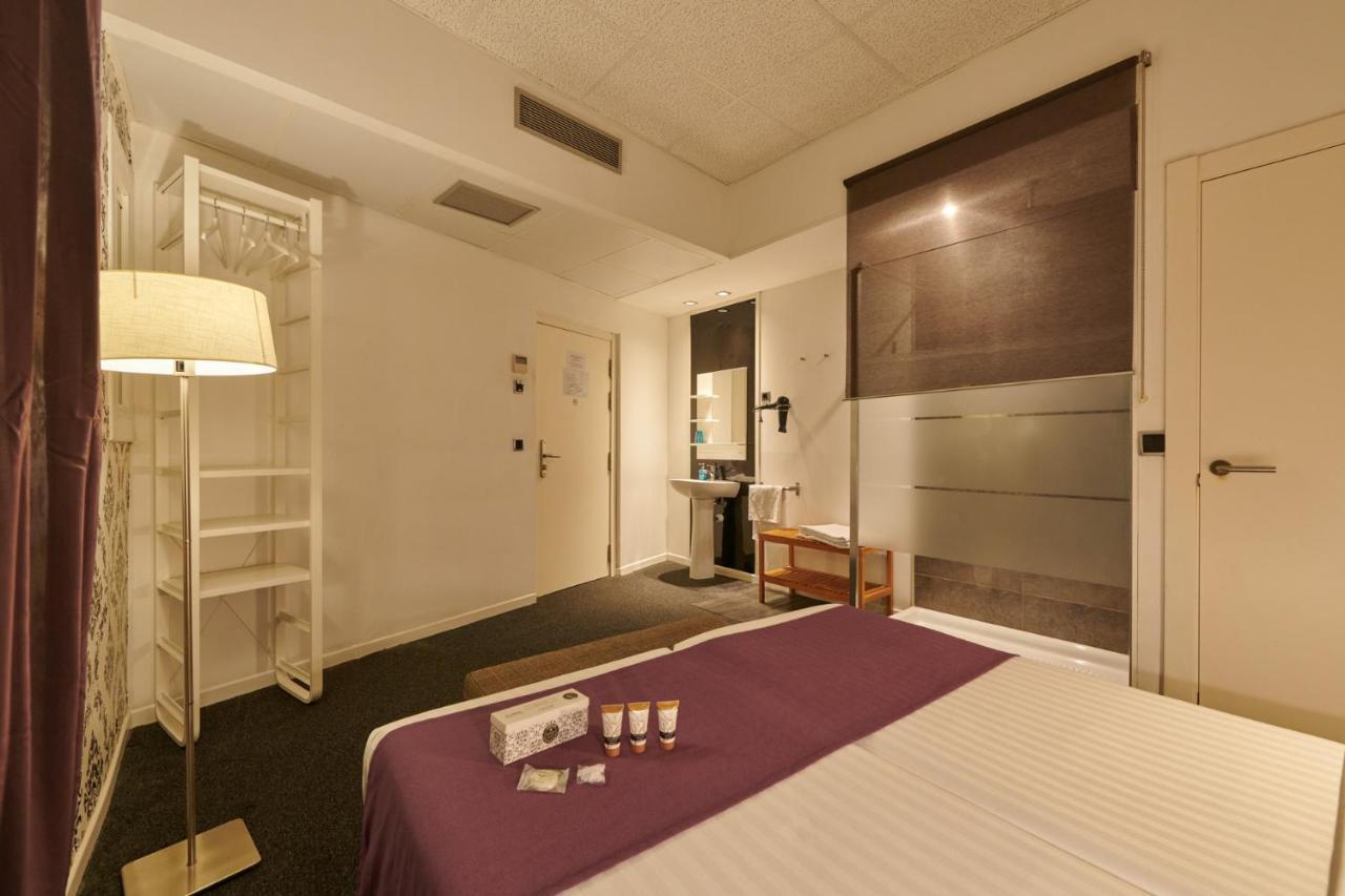Hostal Mayerling Centro Barcelona Kültér fotó