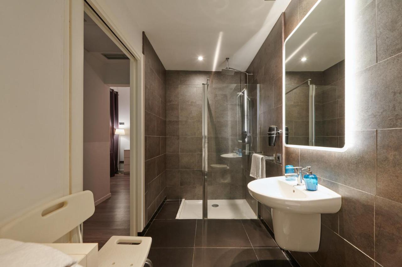 Hostal Mayerling Centro Barcelona Kültér fotó