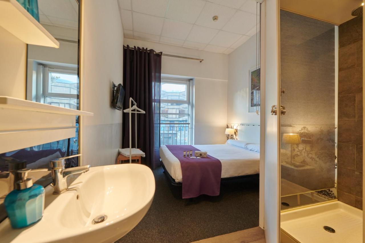 Hostal Mayerling Centro Barcelona Kültér fotó